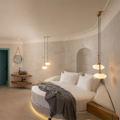 DELUXE TWO BEDROOM SUITE WITH PRIVATE POOL