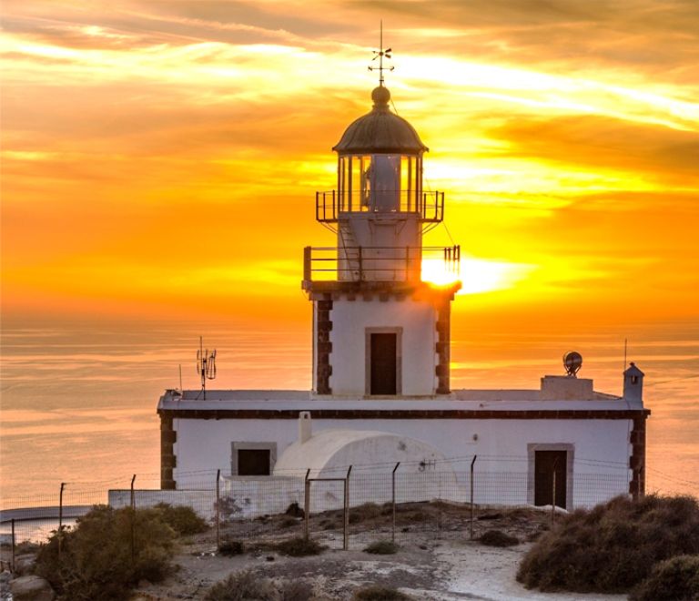 DREAM> EXPLORE> DISCOVER